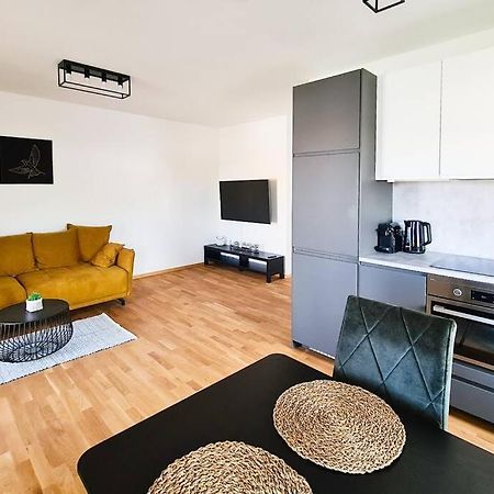 Friendship Suite Mörbisch am See Екстериор снимка